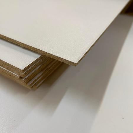 Płyta HDF 1000x500 3 mm biała laminowana