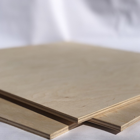 Sklejka liściasta 760x250 15 mm kl. 2 suchotrwała